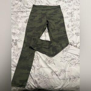 Lululemon olive Camo align  Leggings Size 8